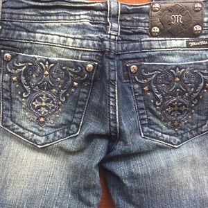 Miss Me Boot Cut Jeans 👖 27